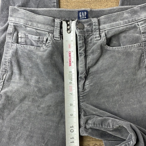GAP Women’s High Rise Grey Velvet True Skinny Pants, size 26 - Picture 5 of 10